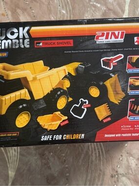 2-in-1 Yellow Truck Shovel Playset for Kids - Safe Construction Vehicles